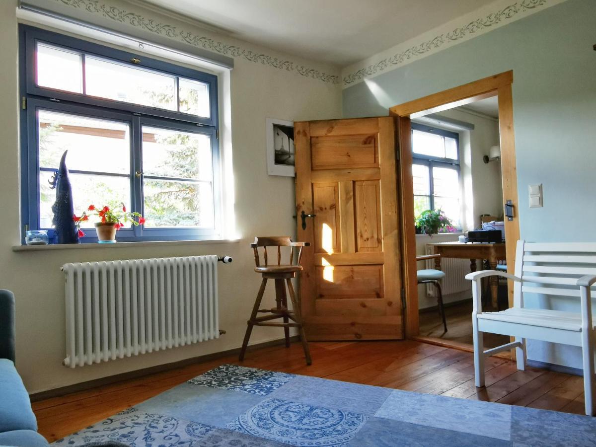 Charmantes Apartment Siebenschlaefer - Ferienwohnung Cafe 7 Weida Exteriör bild