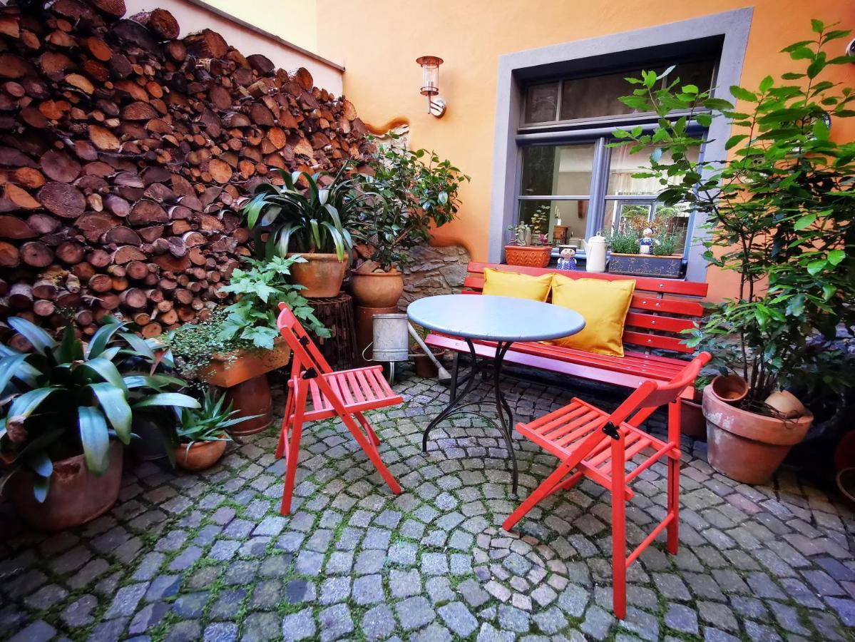 Charmantes Apartment Siebenschlaefer - Ferienwohnung Cafe 7 Weida Exteriör bild